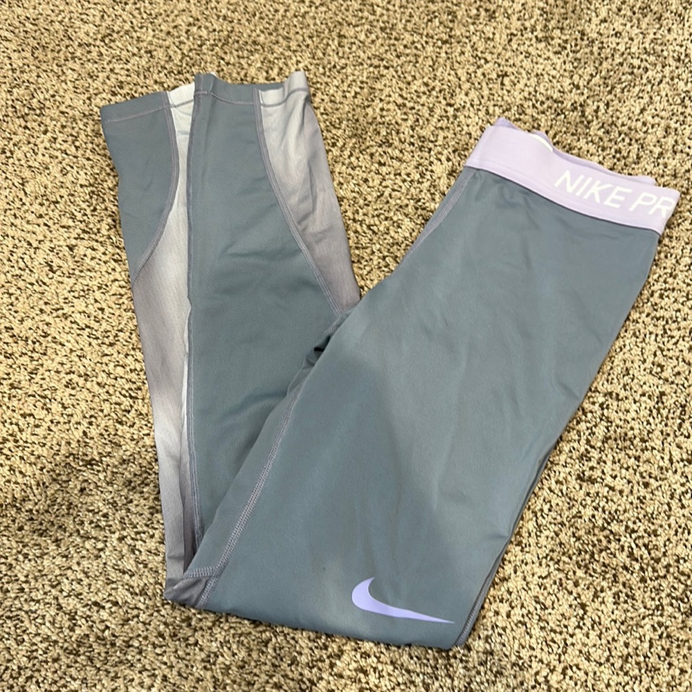 Nike pro leggings